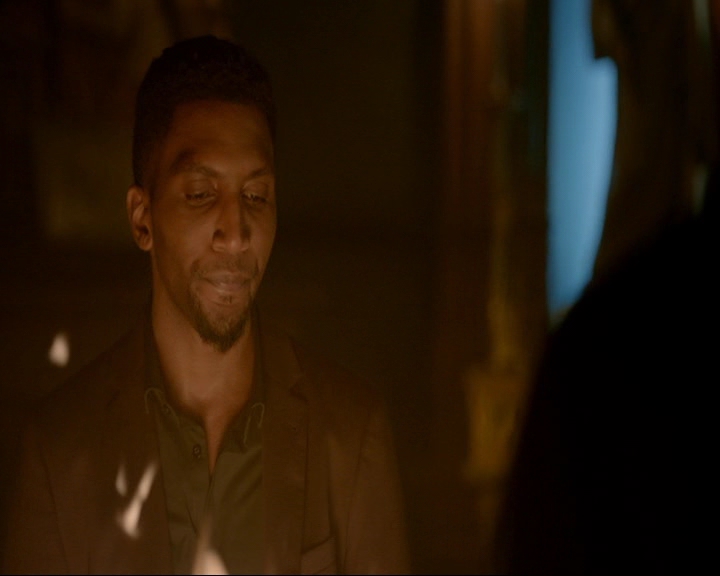 VampireDiaries-dot-nl_TheOriginals4x03HaunterOfRuins0228.jpg