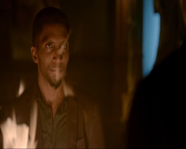 VampireDiaries-dot-nl_TheOriginals4x03HaunterOfRuins0229.jpg