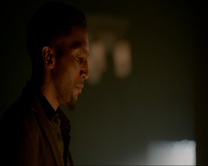 VampireDiaries-dot-nl_TheOriginals4x03HaunterOfRuins0237.jpg