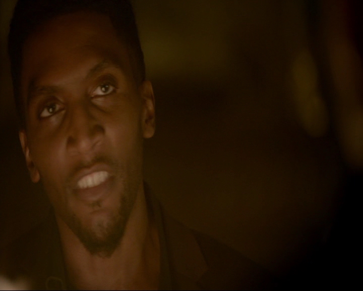 VampireDiaries-dot-nl_TheOriginals4x03HaunterOfRuins0251.jpg