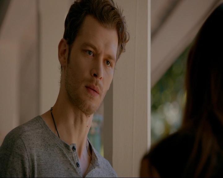 VampireDiaries-dot-nl_TheOriginals4x03HaunterOfRuins0300.jpg