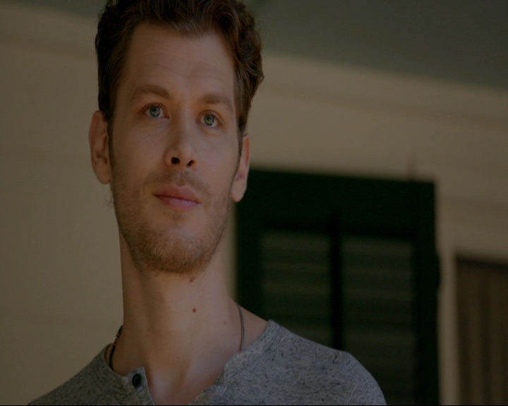 VampireDiaries-dot-nl_TheOriginals4x03HaunterOfRuins0327.jpg