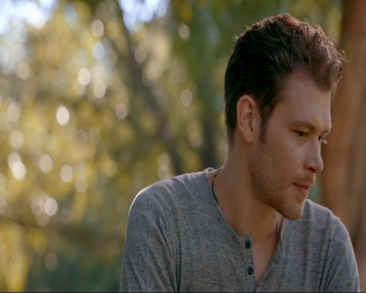 VampireDiaries-dot-nl_TheOriginals4x03HaunterOfRuins0477.jpg