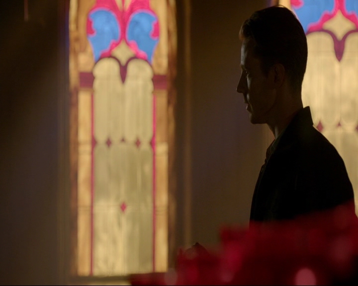 VampireDiaries-dot-nl_TheOriginals4x03HaunterOfRuins0527.jpg