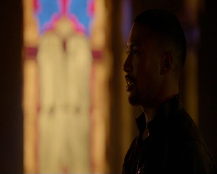 VampireDiaries-dot-nl_TheOriginals4x03HaunterOfRuins0545.jpg