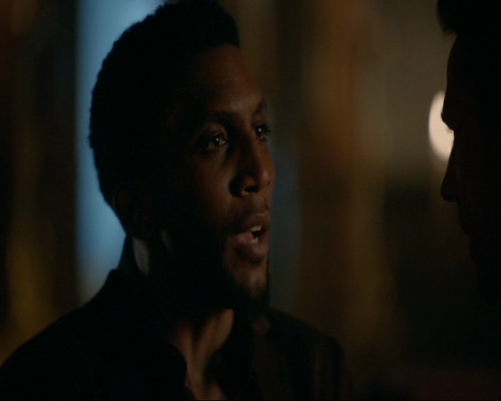 VampireDiaries-dot-nl_TheOriginals4x03HaunterOfRuins0552.jpg