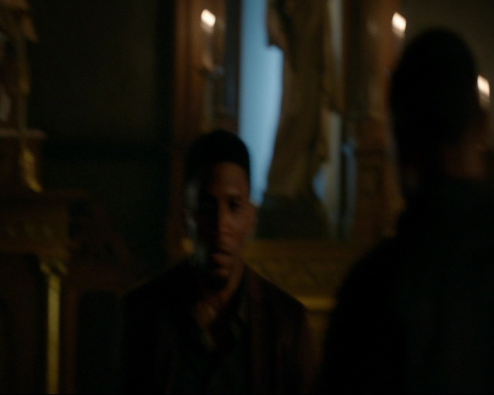 VampireDiaries-dot-nl_TheOriginals4x03HaunterOfRuins0565.jpg