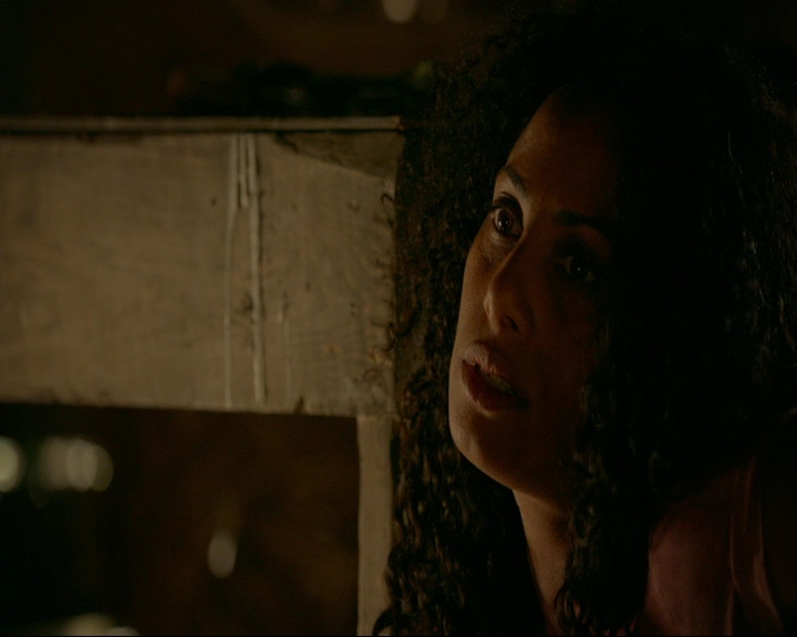 VampireDiaries-dot-nl_TheOriginals4x03HaunterOfRuins0718.jpg