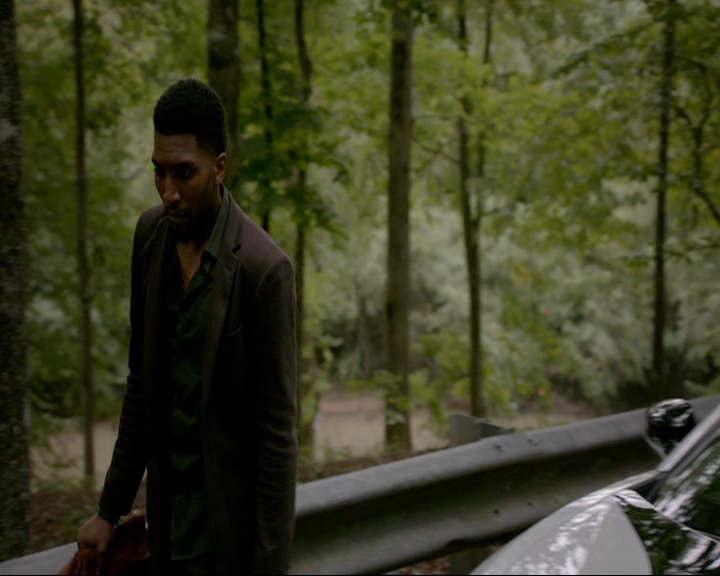 VampireDiaries-dot-nl_TheOriginals4x03HaunterOfRuins0763.jpg