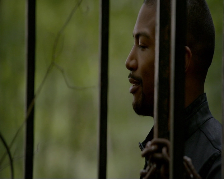 VampireDiaries-dot-nl_TheOriginals4x03HaunterOfRuins0822.jpg