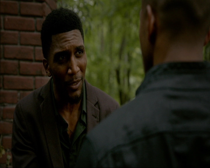 VampireDiaries-dot-nl_TheOriginals4x03HaunterOfRuins0828.jpg