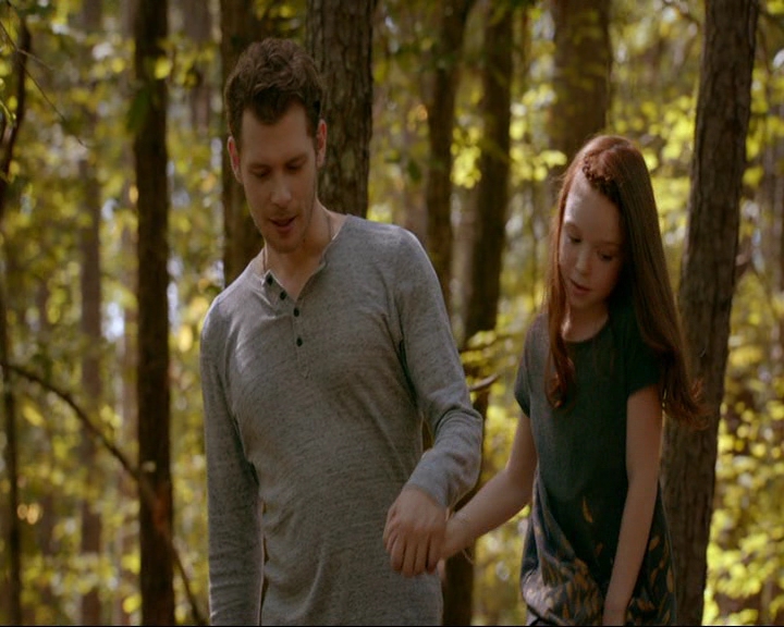 VampireDiaries-dot-nl_TheOriginals4x03HaunterOfRuins0965.jpg