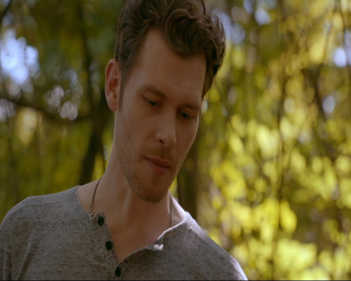 VampireDiaries-dot-nl_TheOriginals4x03HaunterOfRuins0978.jpg