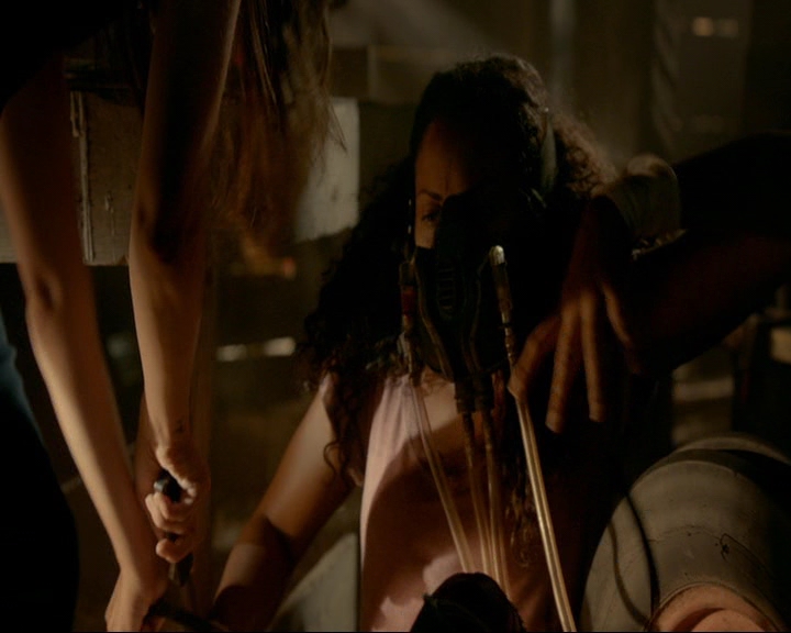 VampireDiaries-dot-nl_TheOriginals4x03HaunterOfRuins1023.jpg