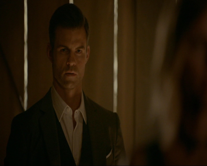 VampireDiaries-dot-nl_TheOriginals4x03HaunterOfRuins1118.jpg