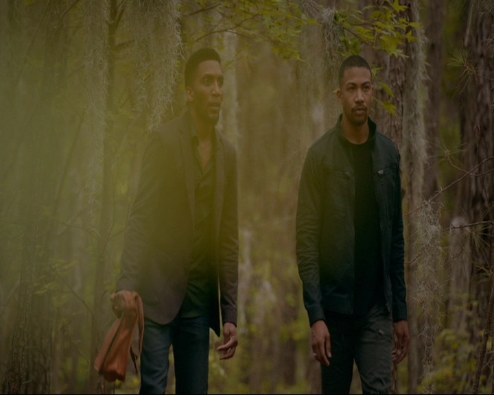 VampireDiaries-dot-nl_TheOriginals4x03HaunterOfRuins1150.jpg