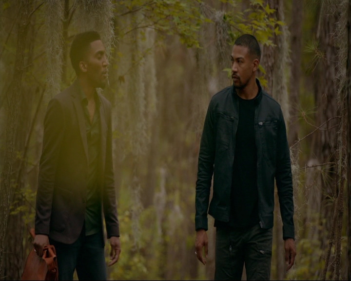 VampireDiaries-dot-nl_TheOriginals4x03HaunterOfRuins1152.jpg