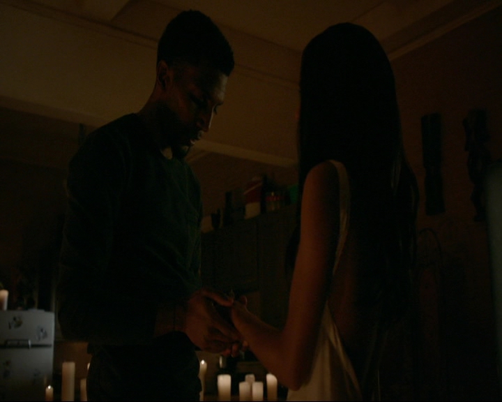 VampireDiaries-dot-nl_TheOriginals4x03HaunterOfRuins1268.jpg