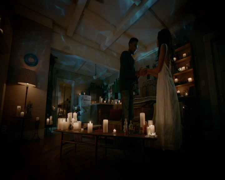 VampireDiaries-dot-nl_TheOriginals4x03HaunterOfRuins1290.jpg