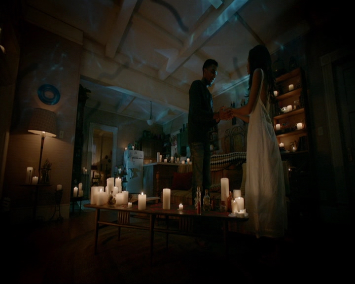 VampireDiaries-dot-nl_TheOriginals4x03HaunterOfRuins1291.jpg