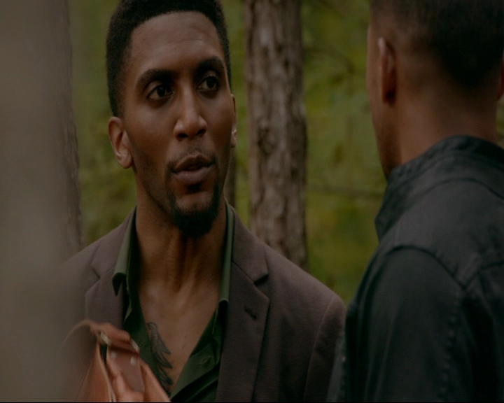 VampireDiaries-dot-nl_TheOriginals4x03HaunterOfRuins1300.jpg