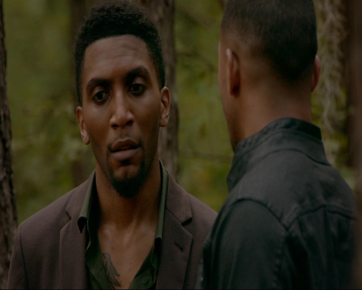 VampireDiaries-dot-nl_TheOriginals4x03HaunterOfRuins1309.jpg