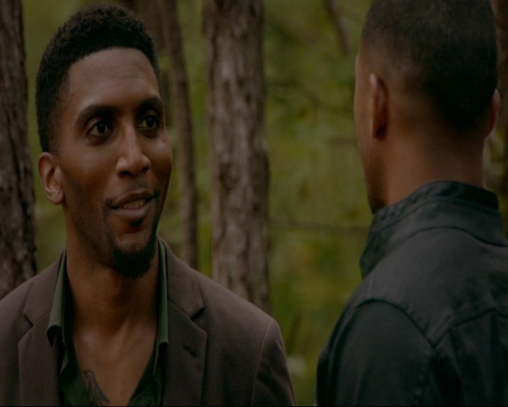 VampireDiaries-dot-nl_TheOriginals4x03HaunterOfRuins1312.jpg