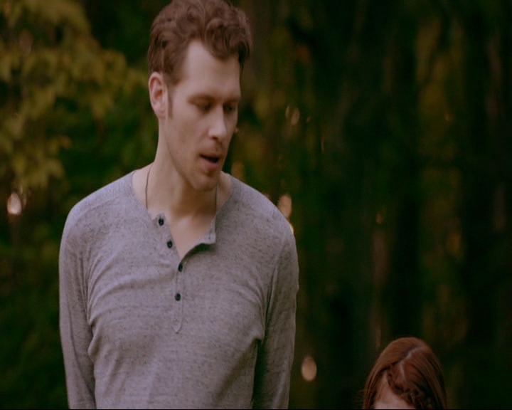 VampireDiaries-dot-nl_TheOriginals4x03HaunterOfRuins1329.jpg