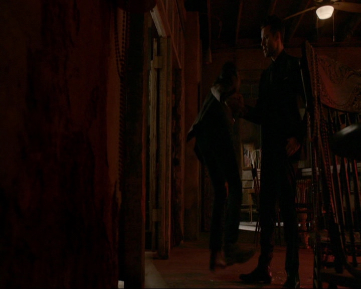 VampireDiaries-dot-nl_TheOriginals4x04KeepersOfTheHouse1394.jpg