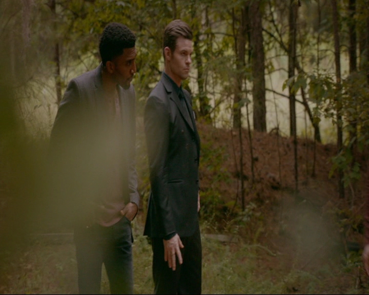 VampireDiaries-dot-nl_TheOriginals4x04KeepersOfTheHouse1442.jpg