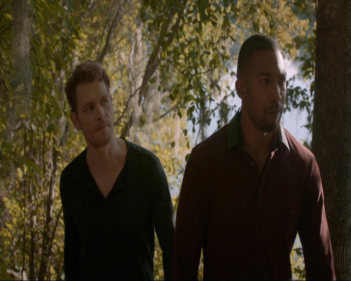 VampireDiaries-dot-nl_TheOriginals4x04KeepersOfTheHouse1464.jpg