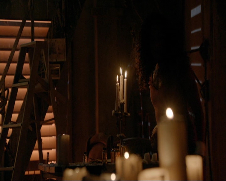 VampireDiaries-dot-nl_TheOriginals4x04KeepersOfTheHouse1943.jpg