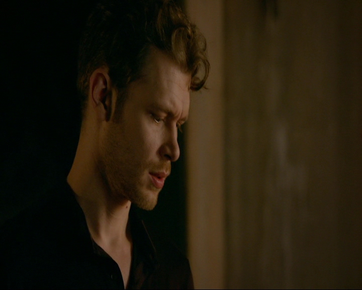 VampireDiaries-dot-nl_TheOriginals4x05IHearYouKnocking0564.jpg