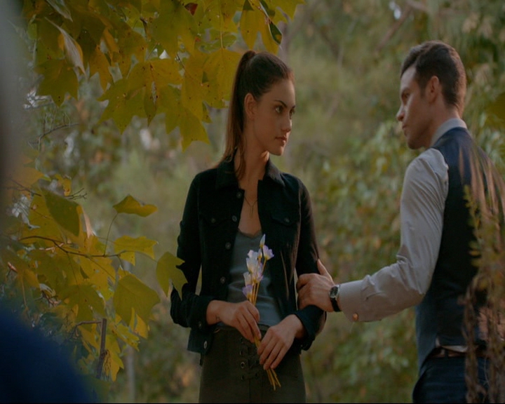 VampireDiaries-dot-nl_TheOriginals4x05IHearYouKnocking0645.jpg