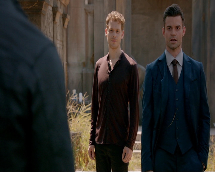 VampireDiaries-dot-nl_TheOriginals4x05IHearYouKnocking0721.jpg