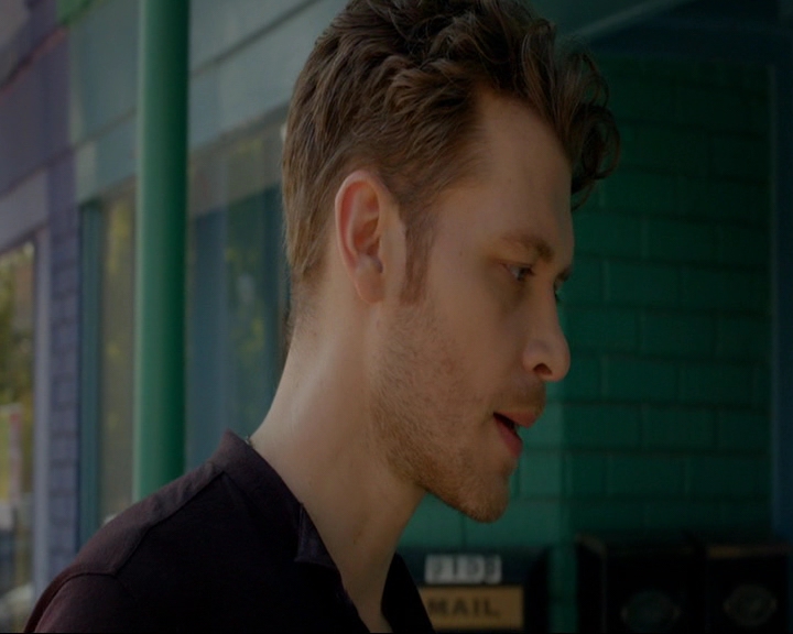 VampireDiaries-dot-nl_TheOriginals4x05IHearYouKnocking0781.jpg