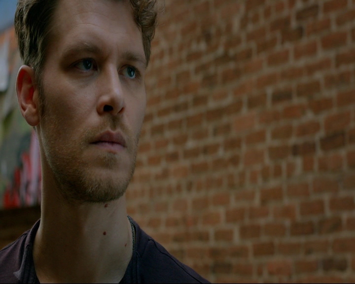 VampireDiaries-dot-nl_TheOriginals4x05IHearYouKnocking1235.jpg