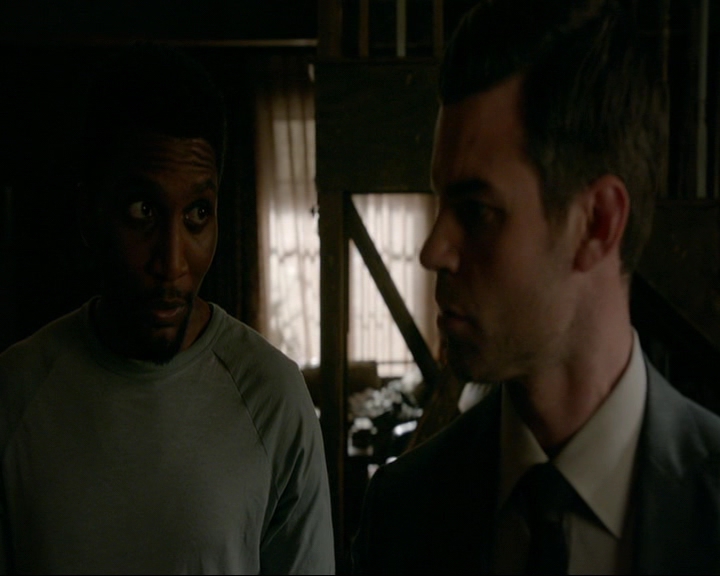 VampireDiaries-dot-nl_TheOriginals4x06BagOfCobras0163.jpg