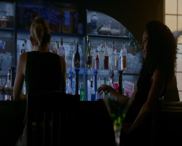 VampireDiaries-dot-nl_TheOriginals4x06BagOfCobras0237.jpg