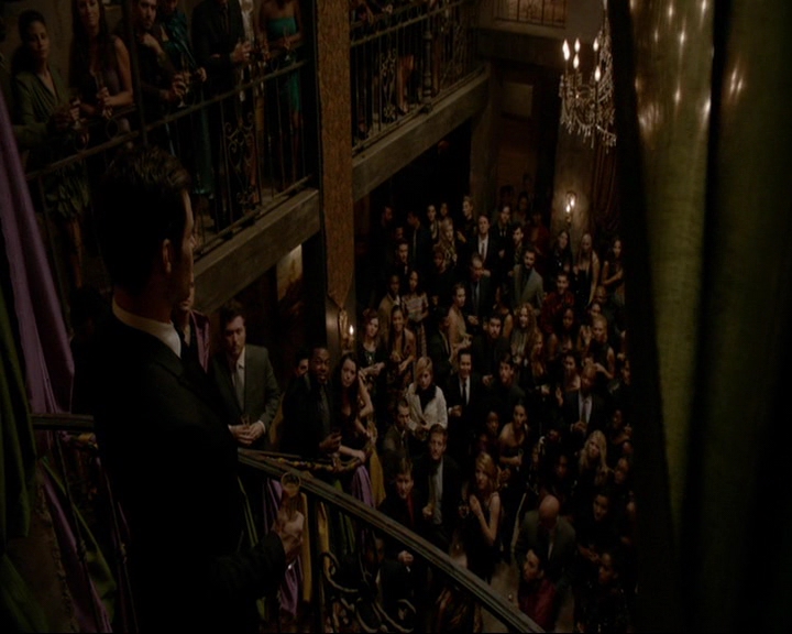 VampireDiaries-dot-nl_TheOriginals4x06BagOfCobras0607.jpg