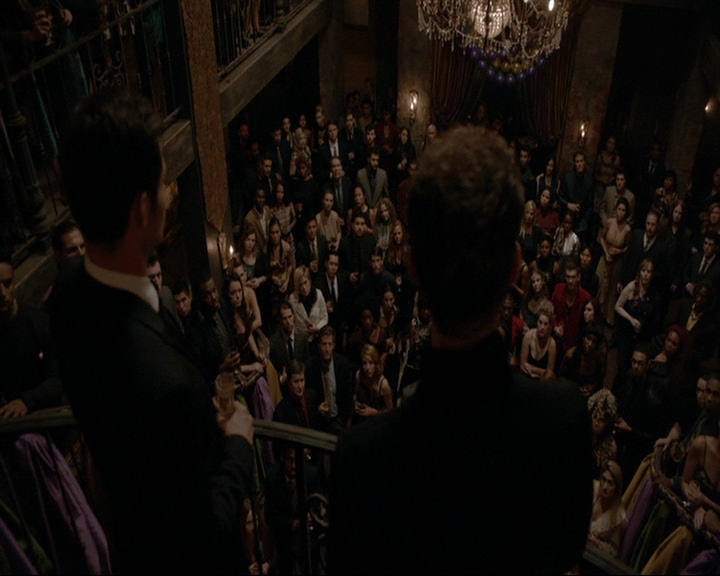 VampireDiaries-dot-nl_TheOriginals4x06BagOfCobras0641.jpg