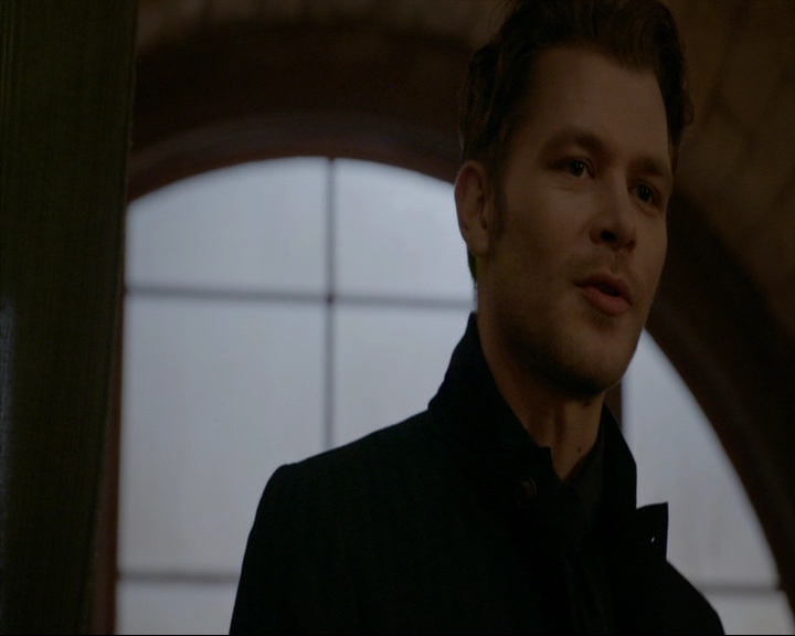 VampireDiaries-dot-nl_TheOriginals4x06BagOfCobras0645.jpg