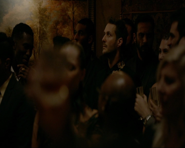 VampireDiaries-dot-nl_TheOriginals4x06BagOfCobras0660.jpg