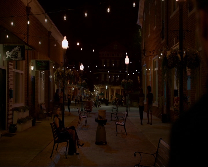 VampireDiaries-dot-nl_TheOriginals4x06BagOfCobras1946.jpg