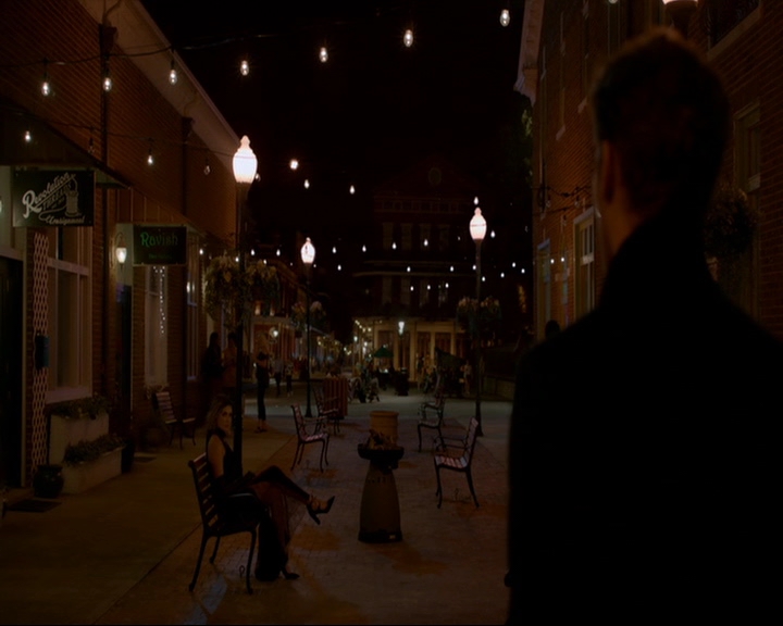 VampireDiaries-dot-nl_TheOriginals4x06BagOfCobras1947.jpg