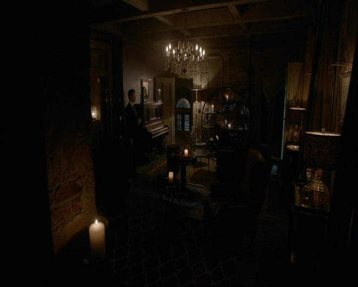 VampireDiaries-dot-nl_TheOriginals4x06BagOfCobras2044.jpg