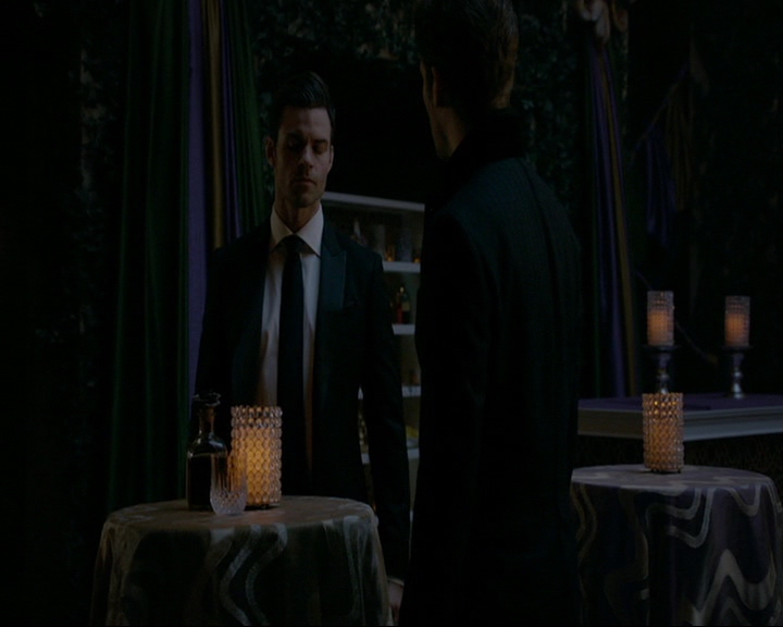 VampireDiaries-dot-nl_TheOriginals4x06BagOfCobras2253.jpg