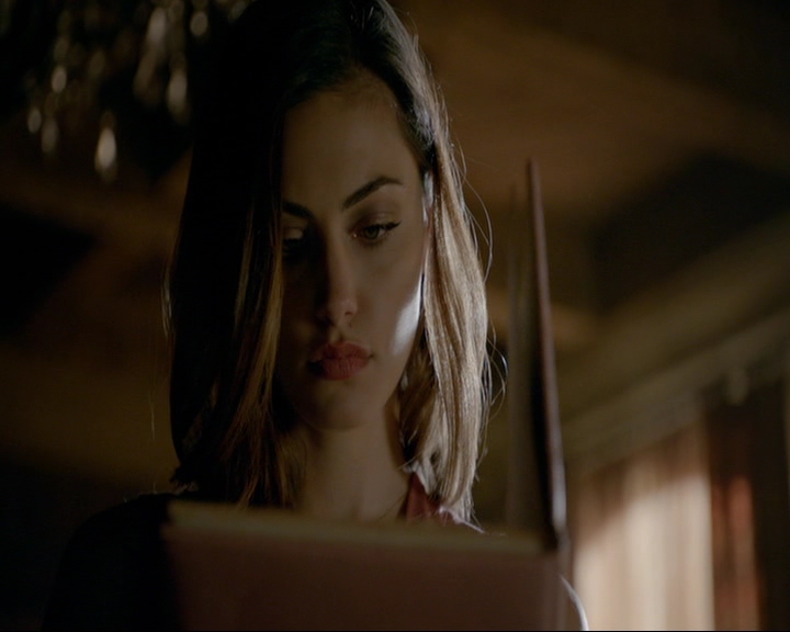 VampireDiaries-dot-nl_TheOriginals4x07HighWaterandaDevilsDaughter0090.jpg