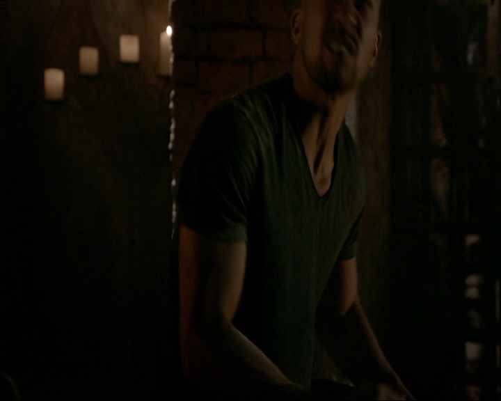 VampireDiaries-dot-nl_TheOriginals4x07HighWaterandaDevilsDaughter0114.jpg