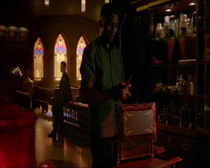 VampireDiaries-dot-nl_TheOriginals4x07HighWaterandaDevilsDaughter0288.jpg